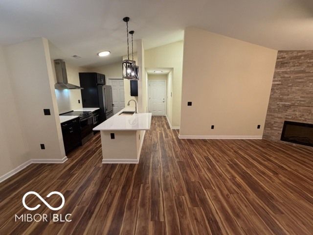 12515 Timber Creek Drive 9, Carmel, IN 46032