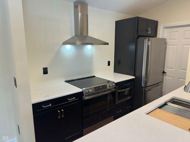 12515 Timber Creek Drive 9, Carmel, IN 46032