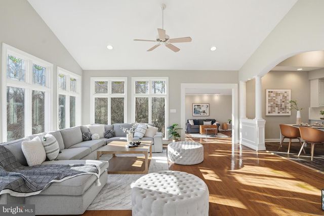 2007 SPRING BRANCH DR, Vienna, VA 22181