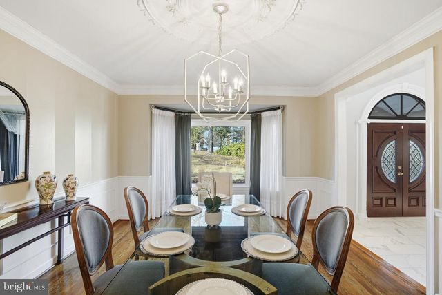 2007 SPRING BRANCH DR, Vienna, VA 22181