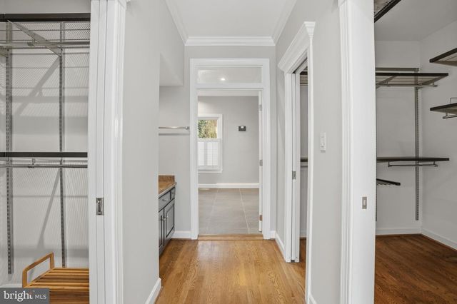 2007 SPRING BRANCH DR, Vienna, VA 22181