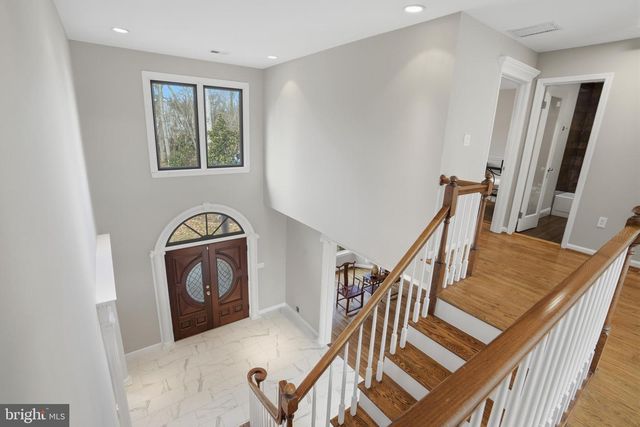 2007 SPRING BRANCH DR, Vienna, VA 22181