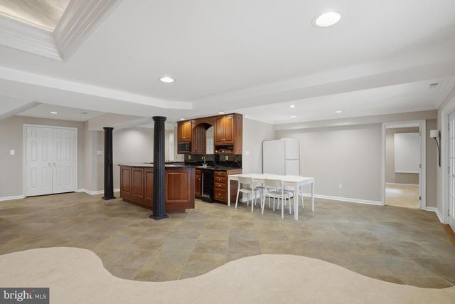 2007 SPRING BRANCH DR, Vienna, VA 22181