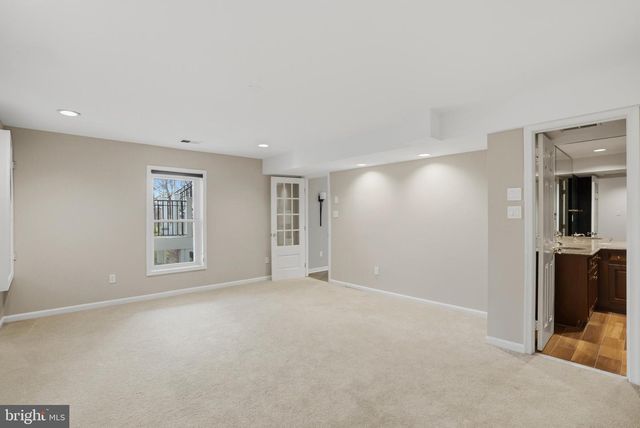 2007 SPRING BRANCH DR, Vienna, VA 22181