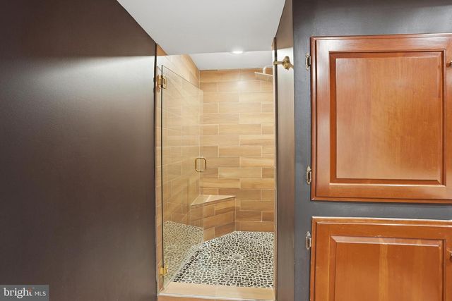 2007 SPRING BRANCH DR, Vienna, VA 22181