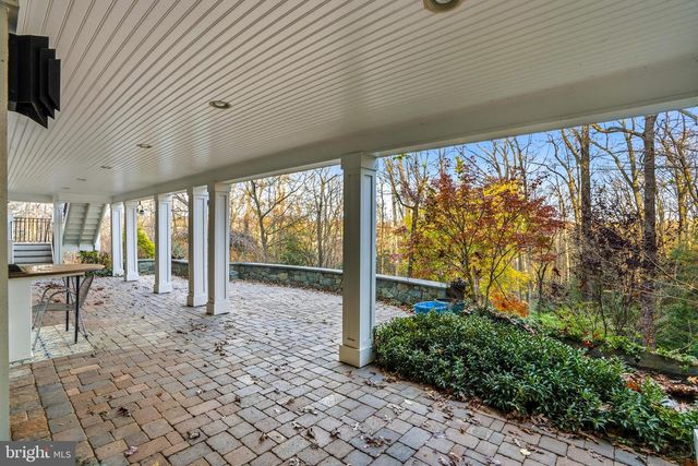 2007 SPRING BRANCH DR, Vienna, VA 22181