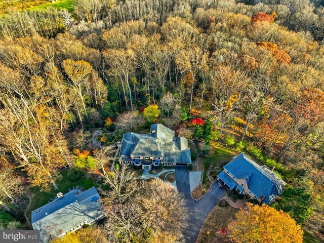 2007 SPRING BRANCH DR, Vienna, VA 22181