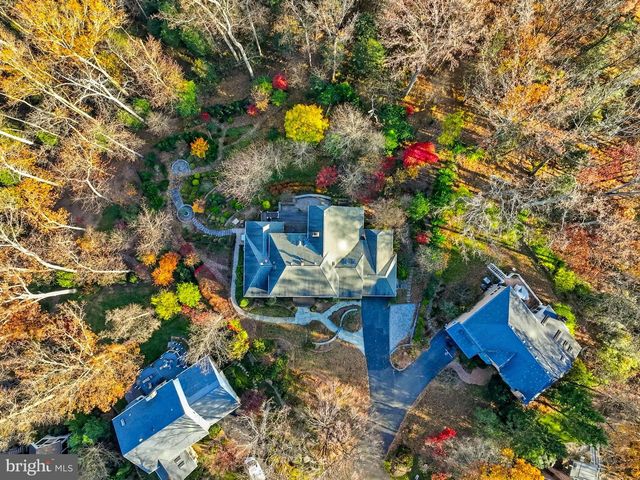 2007 SPRING BRANCH DR, Vienna, VA 22181