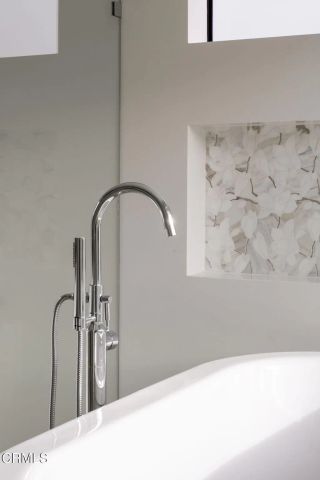 8 Burrell Lane, Rancho Palos Verdes, CA 90275