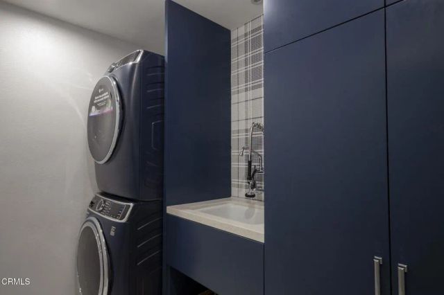 8 Burrell Lane, Rancho Palos Verdes, CA 90275