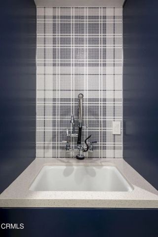 8 Burrell Lane, Rancho Palos Verdes, CA 90275