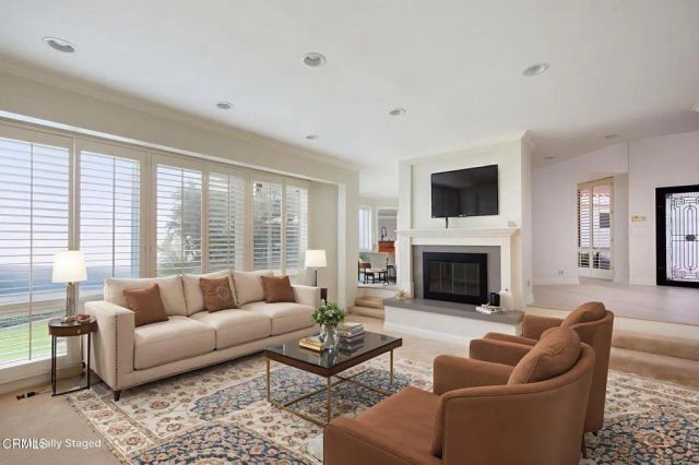 8 Burrell Lane, Rancho Palos Verdes, CA 90275