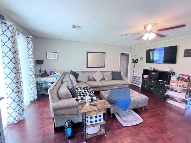 3506 Prudence Drive, Houston, TX 77045