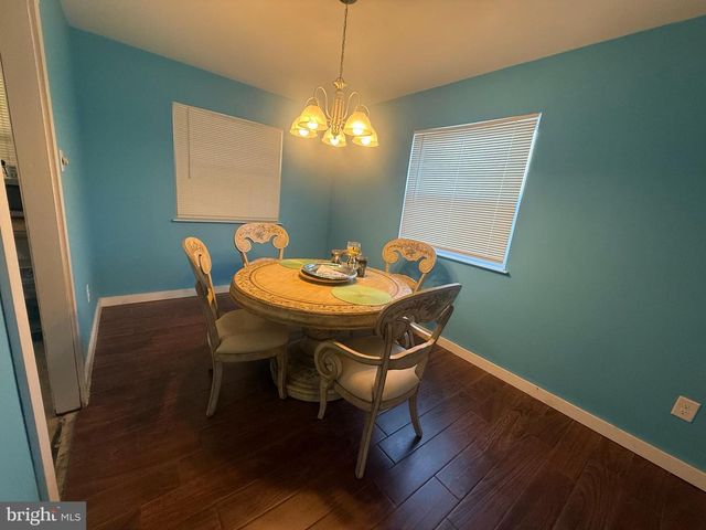 1001 LOUIS DR, Millville, NJ 08332
