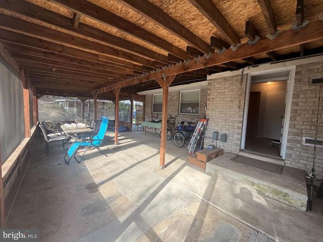 1001 LOUIS DR, Millville, NJ 08332