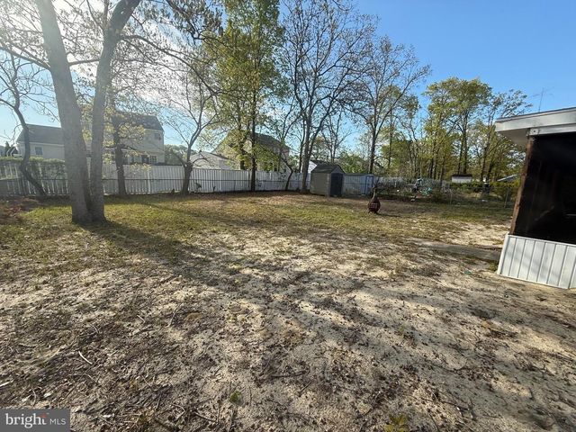 1001 LOUIS DR, Millville, NJ 08332