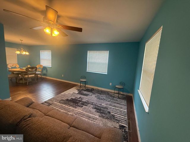 1001 LOUIS DR, Millville, NJ 08332