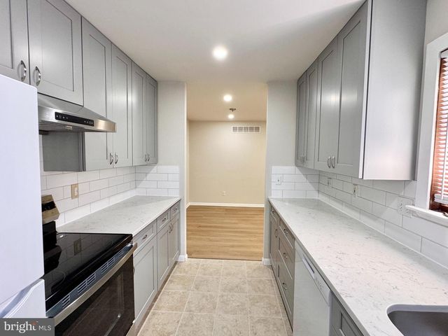 4800 SUGAR PLUM CT, Wilmington, DE 19808