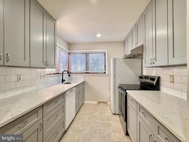 4800 SUGAR PLUM CT, Wilmington, DE 19808