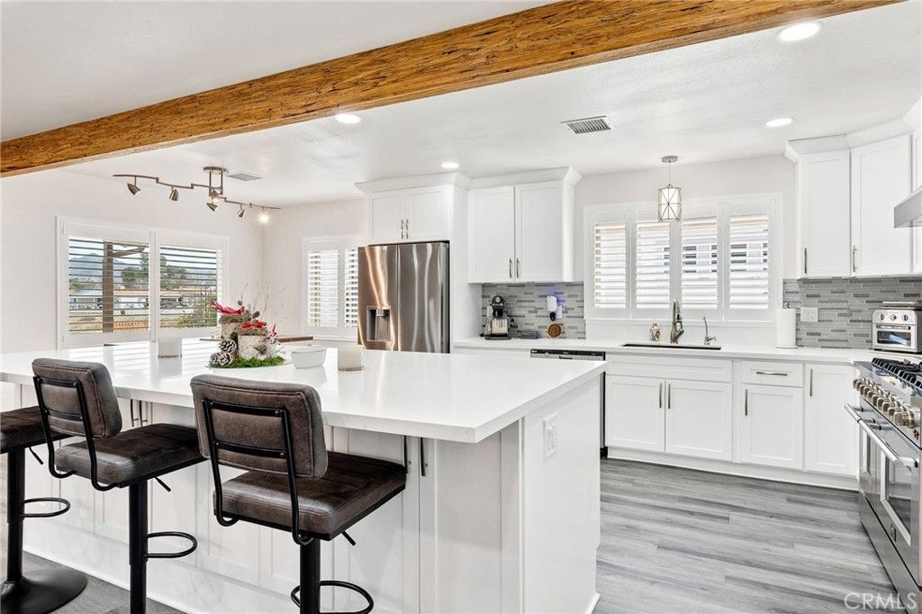 Image 18 of property listing at 1612 Brentwood, Hemet, CA 92545