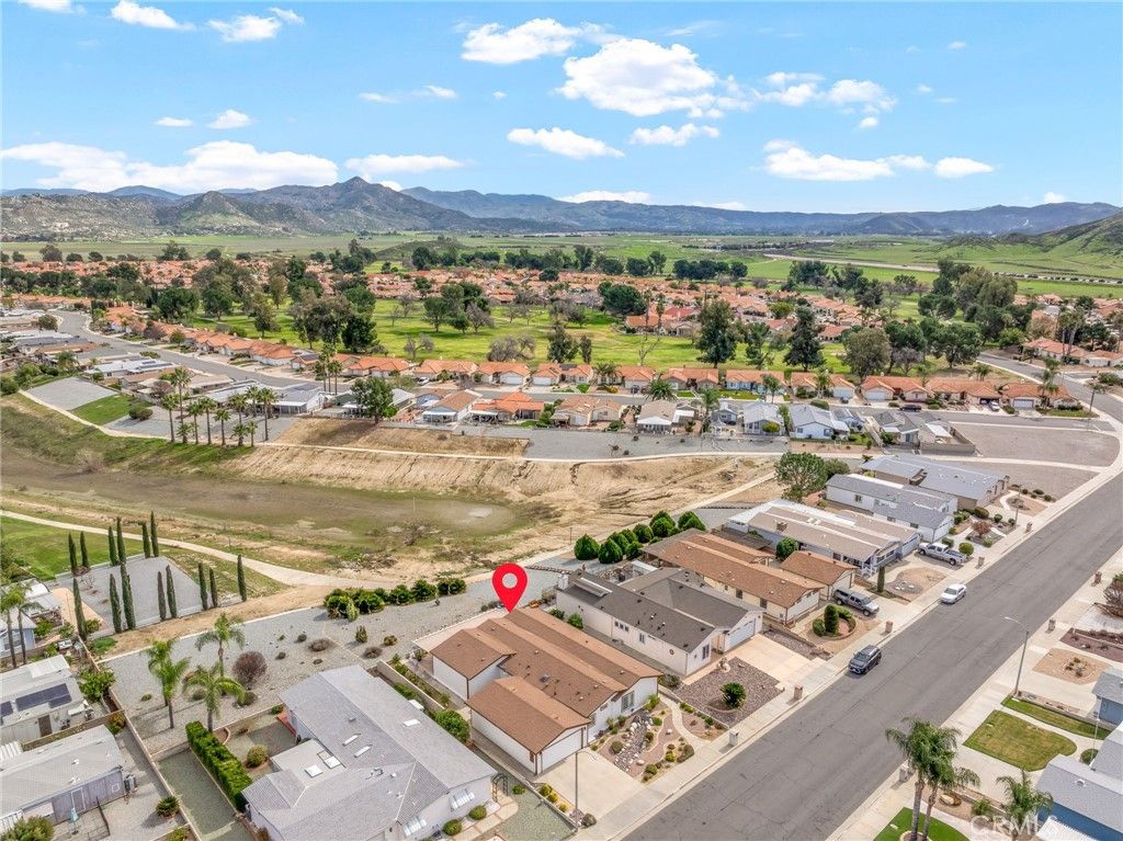 Image 46 of property listing at 1612 Brentwood, Hemet, CA 92545