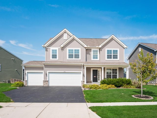 440 Oakland Hills Loop, Commercial Point, OH 43116