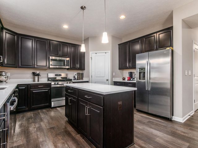 440 Oakland Hills Loop, Commercial Point, OH 43116
