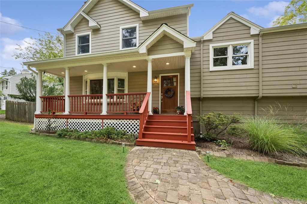 2 Rowley Drive, Northport, NY 11768 — exterior