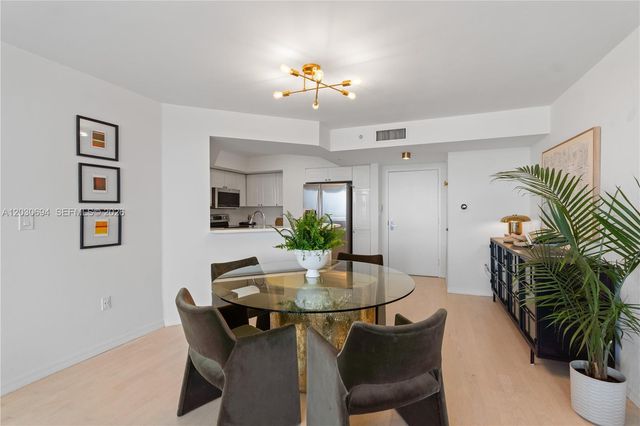 1800 Sunset Harbour Drive 1003, Miami Beach, FL 33139