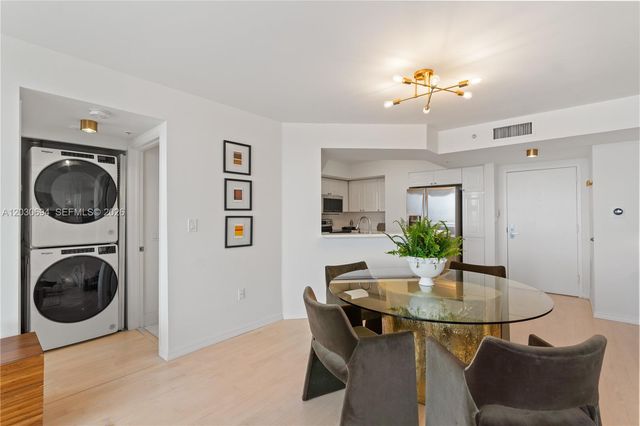 1800 Sunset Harbour Drive 1003, Miami Beach, FL 33139