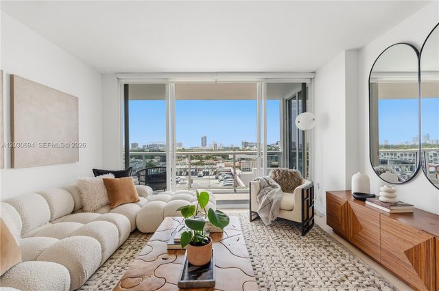 1800 Sunset Harbour Drive 1003, Miami Beach, FL 33139