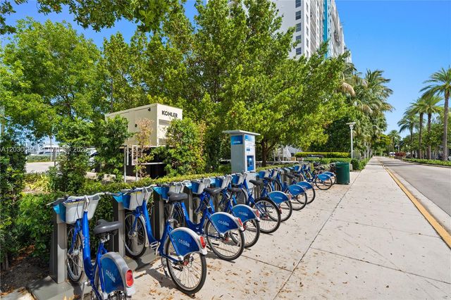 1800 Sunset Harbour Drive 1003, Miami Beach, FL 33139