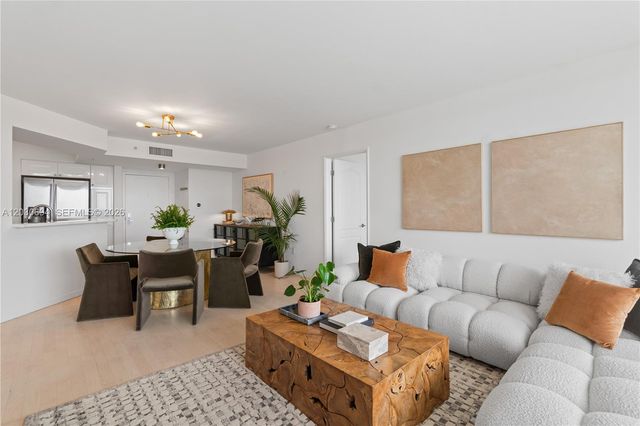 1800 Sunset Harbour Drive 1003, Miami Beach, FL 33139