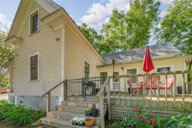 712 25TH, Northport, AL 35476