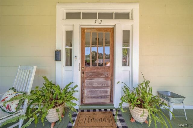 712 25TH, Northport, AL 35476