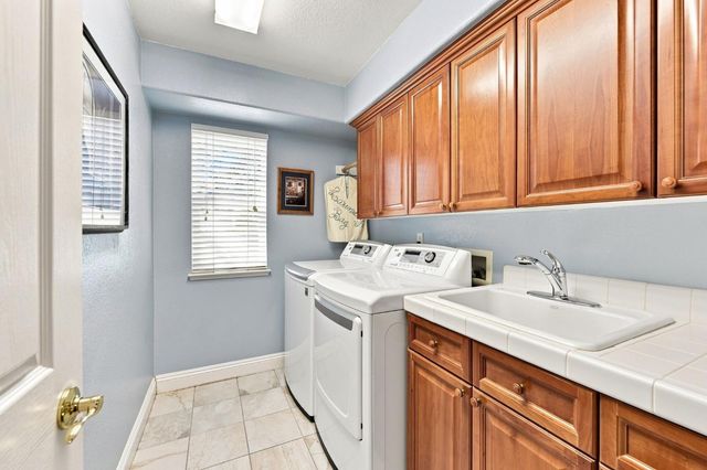 9013 Orchid Shade Dr, El Dorado Hills, CA 95762