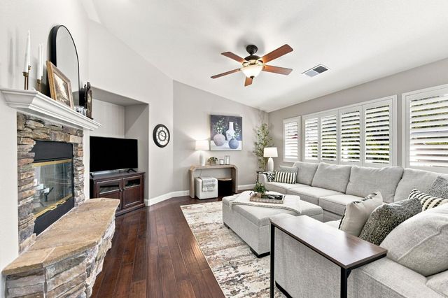 9013 Orchid Shade Dr, El Dorado Hills, CA 95762