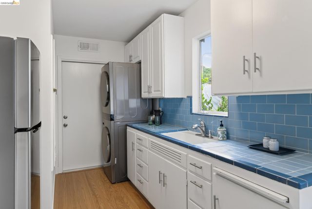 1825 Highland Pl. 1831, Berkeley, CA 94709