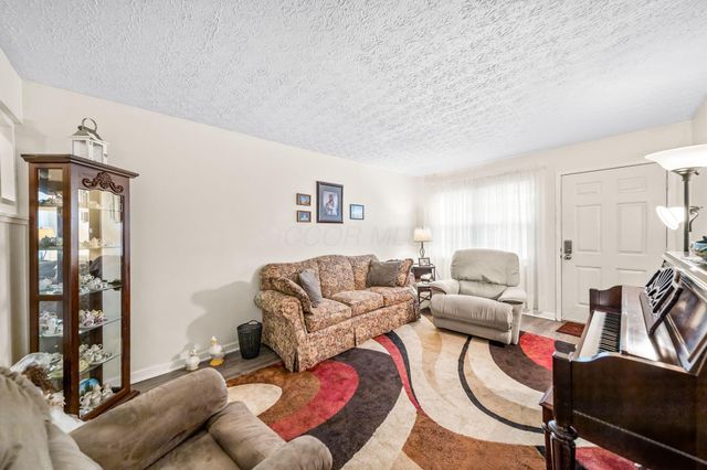 4810 Lady Jane Avenue, 13A, Hilliard, OH 43026