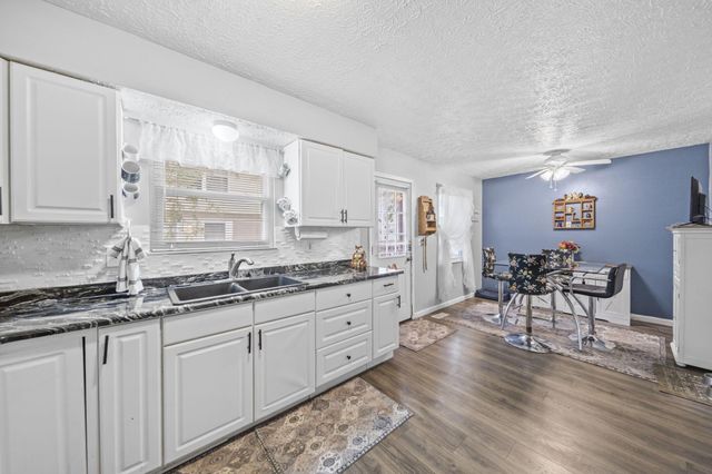 4810 Lady Jane Avenue, 13A, Hilliard, OH 43026