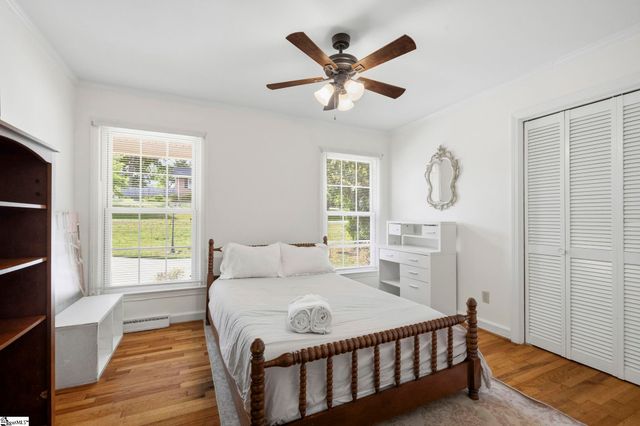6 Chelsea Circle, Greenville, SC 29605