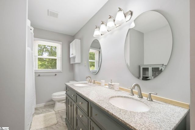 6 Chelsea Circle, Greenville, SC 29605