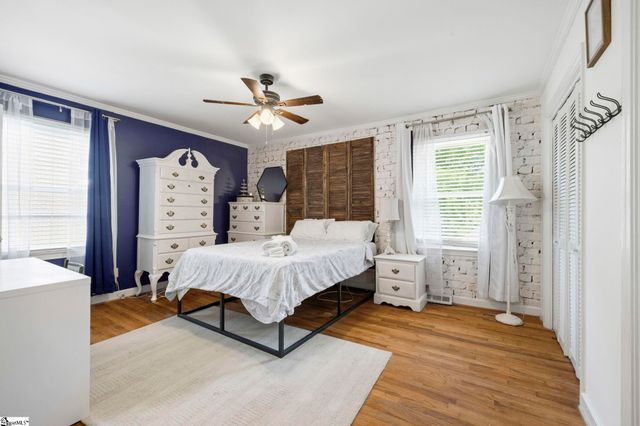 6 Chelsea Circle, Greenville, SC 29605