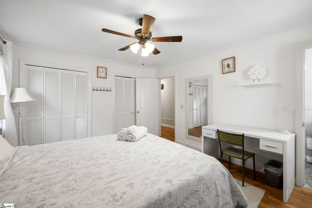 6 Chelsea Circle, Greenville, SC 29605