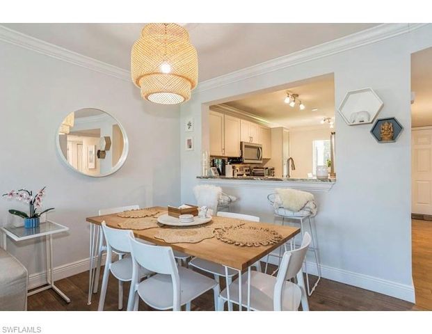 250 Timber Lake CIR # E103, Naples, FL 34104