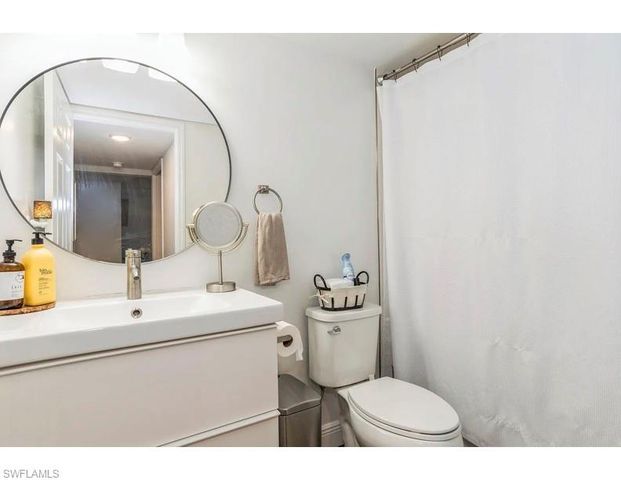 250 Timber Lake CIR # E103, Naples, FL 34104