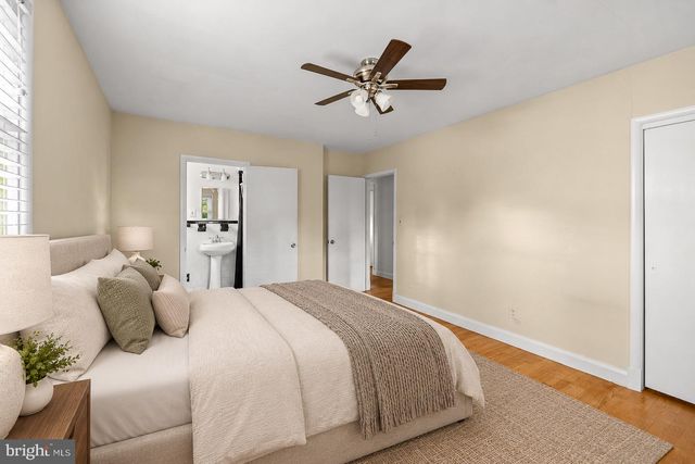 230 ROLLINGBROOK WAY, Baltimore, MD 21228