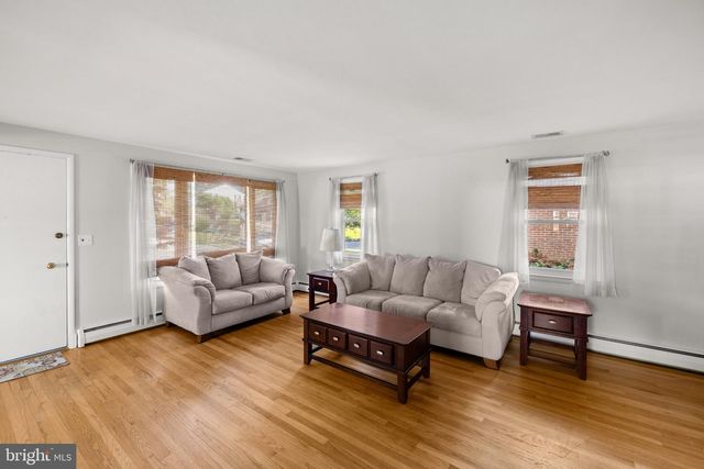 230 ROLLINGBROOK WAY, Baltimore, MD 21228