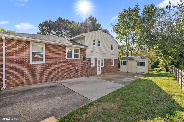 230 ROLLINGBROOK WAY, Baltimore, MD 21228