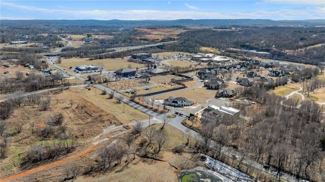 5214 Cordell Way, Fayetteville, AR 72704